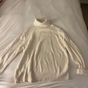 Tna turtle neck off white sweater